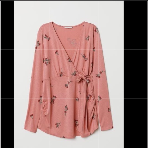 H&M maternity top - Picture 2 of 4